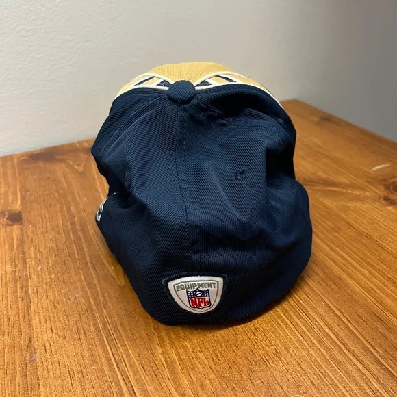 NFL LA Rams, OS - Picture 5 of 13